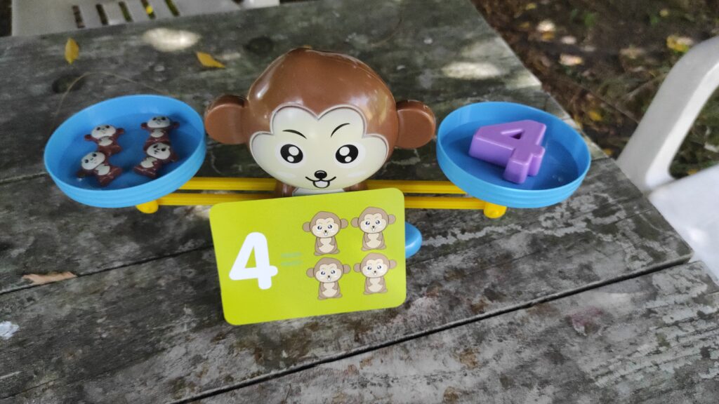 Matematyczna Małpka od Owlee
